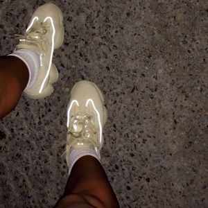 yeezy utility 500 in moon yellow